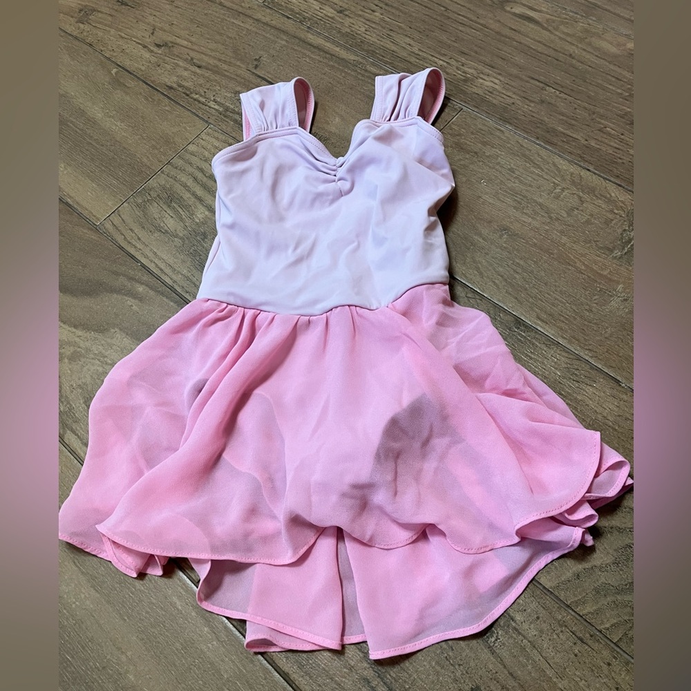 Toddler ballet 🩰 leotard with attached skirt